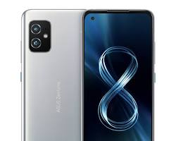 ASUS ZenFone 8