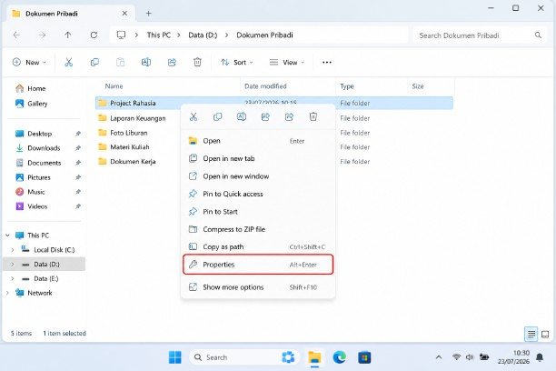 Buka File Explorer.