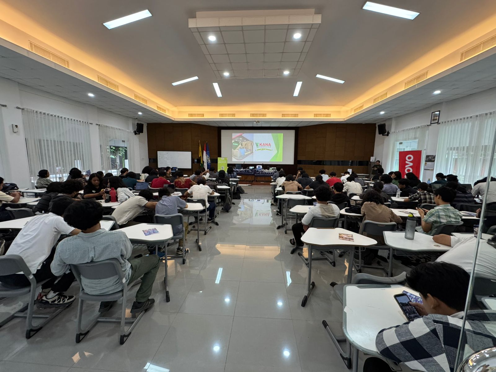 Event Kana Komputer di SMA Kolese De Britto Yogyakarta